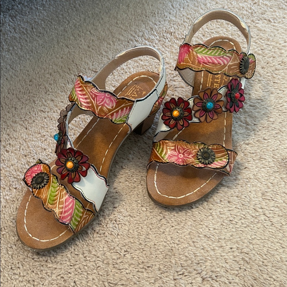 L’Artiste Spring Step Floral Embellished Sandals
